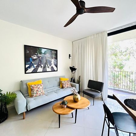 Tel-Aviv Center, Near The Beach, Terrace, 2 People Εξωτερικό φωτογραφία