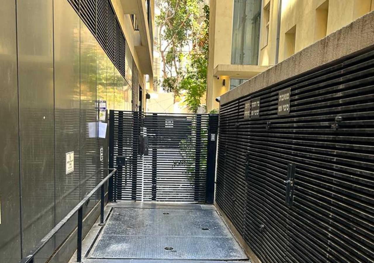 Tel-Aviv Center, Near The Beach, Terrace, 2 People Εξωτερικό φωτογραφία