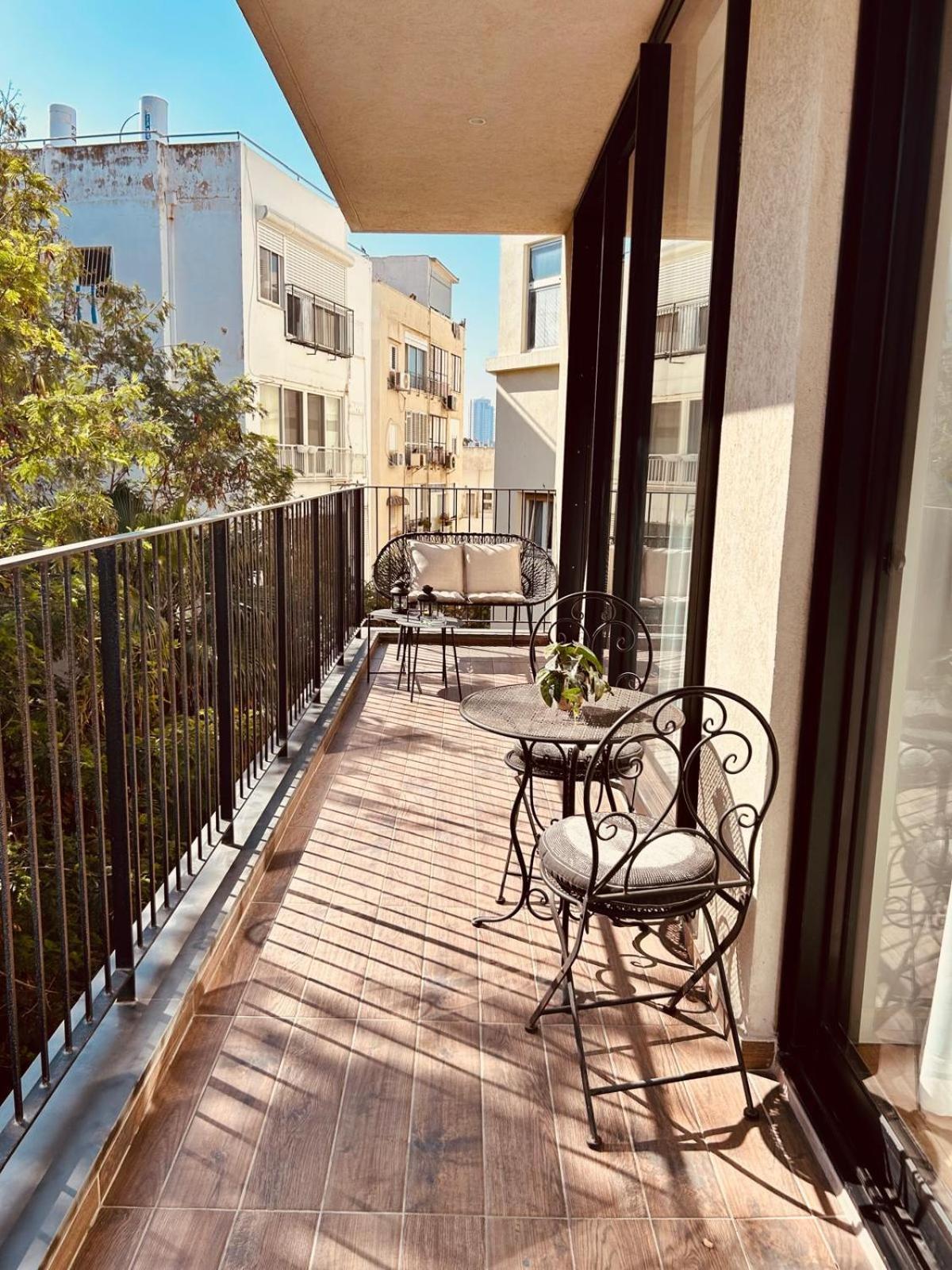 Tel-Aviv Center, Near The Beach, Terrace, 2 People Εξωτερικό φωτογραφία